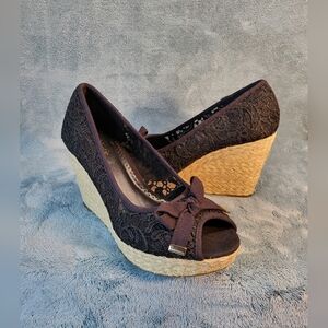 NIB Kelly & Katie Black Belinda Espadrille Slip-On Wedges Sz 9